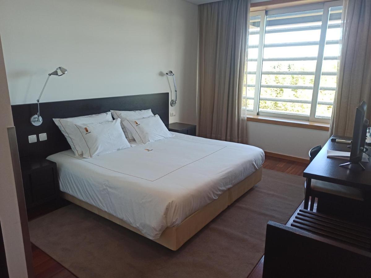 Hotel Vila Luena Vila Verde  Luaran gambar